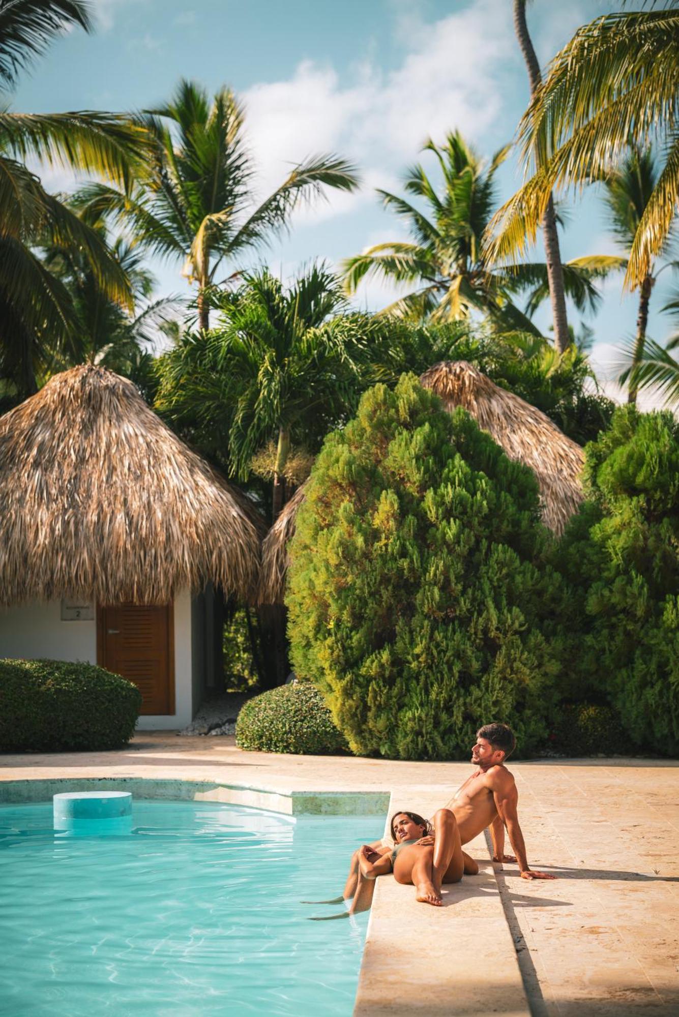 Melia Caribe Beach Resort Punta Cana Exterior foto The villas at the resort